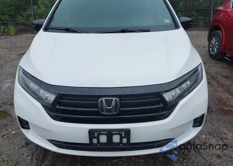 2023 Honda Odyssey Sport z USA, uszkodzony, nr VIN 5FNRL6H76PB022180